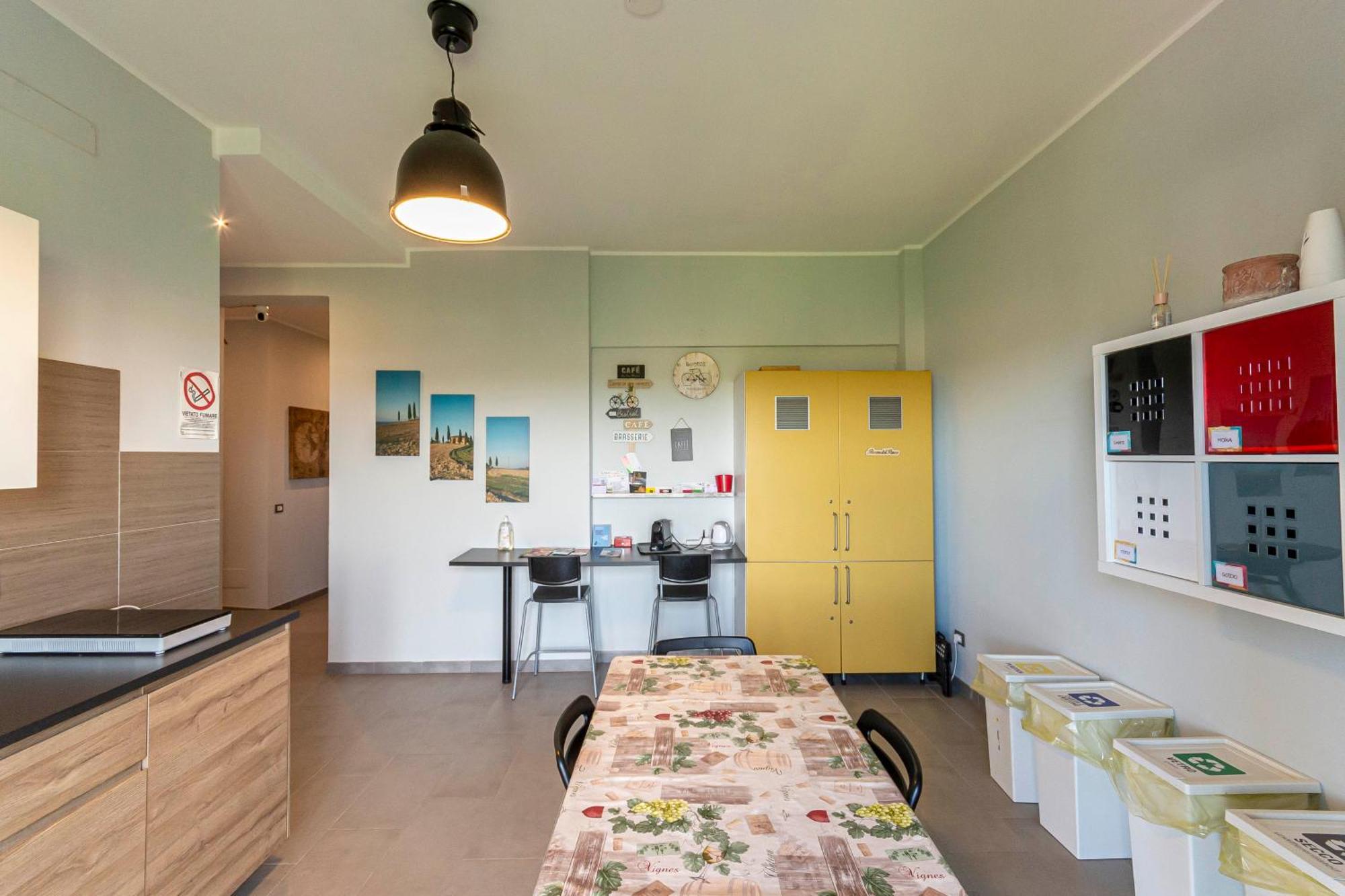 Fare Bnb - Room Del Parco Reggio Emilia Exteriör bild