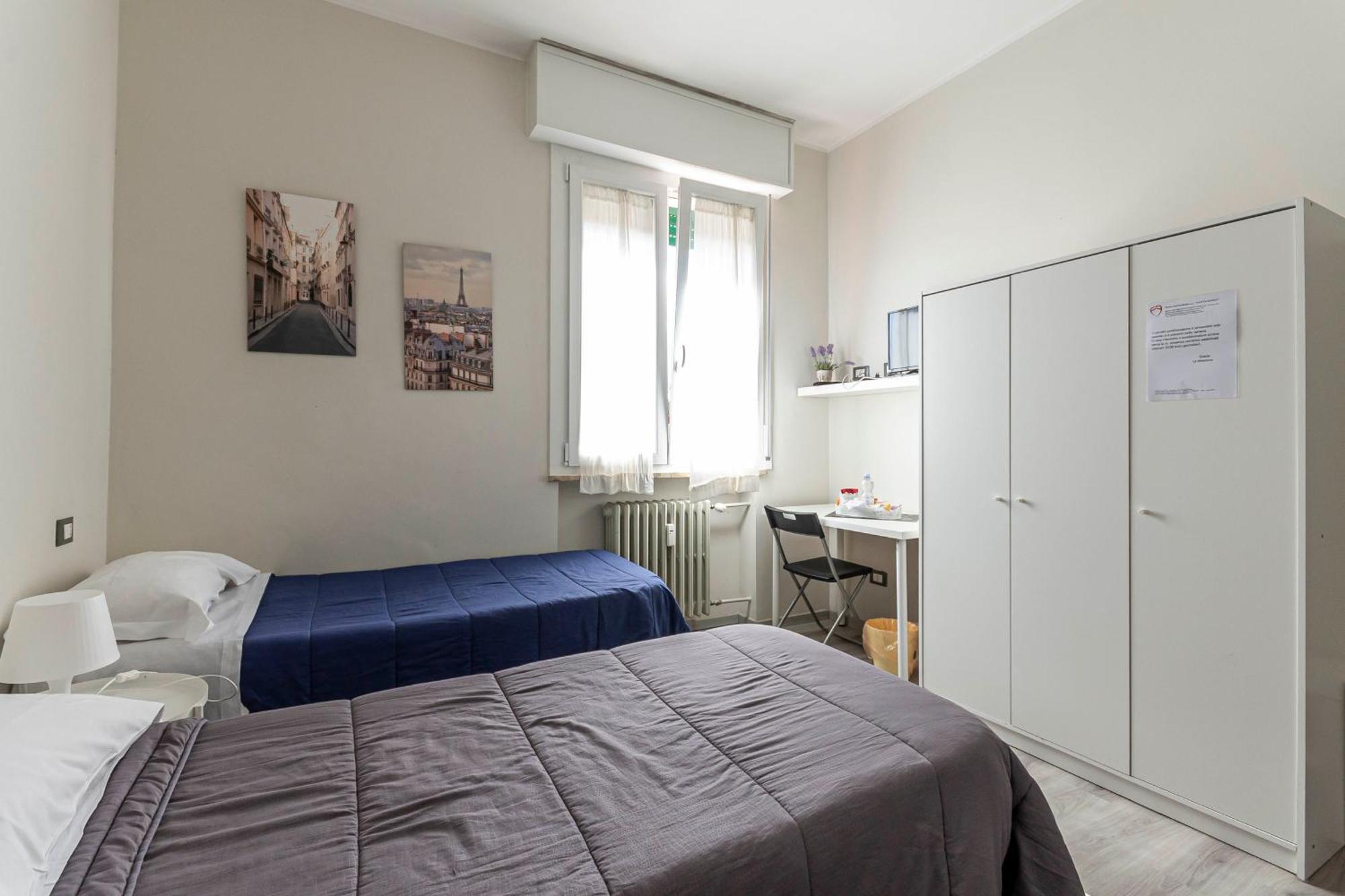 Fare Bnb - Room Del Parco Reggio Emilia Exteriör bild